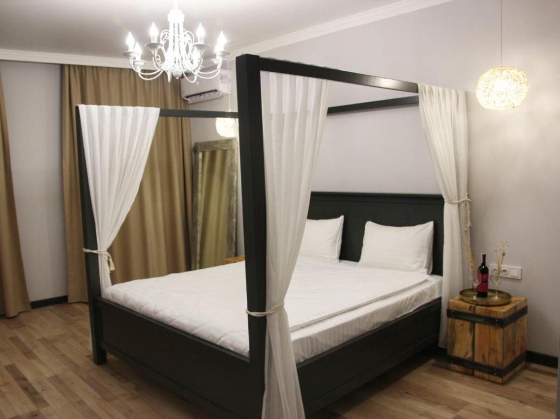 Гетьманські Палати , Старе Місто, 2 Спальні, Балкон-Тераса , 85 М Кв Kamianets-Podilsky Extérieur photo